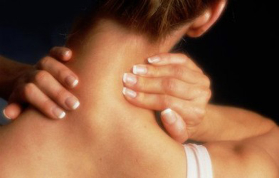 Ensede Lenf Bezi Belirtileri ve Tedavisi